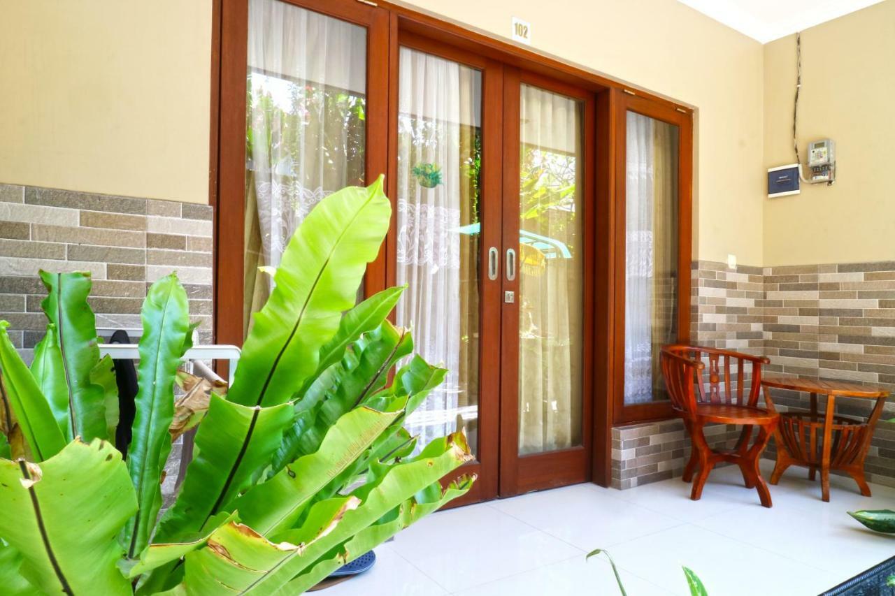 Hotel Rena Segara House Kuta Kuta Lombok Exterior foto